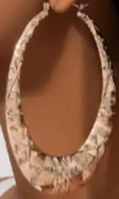 Oval Pattern Hoop Earrings