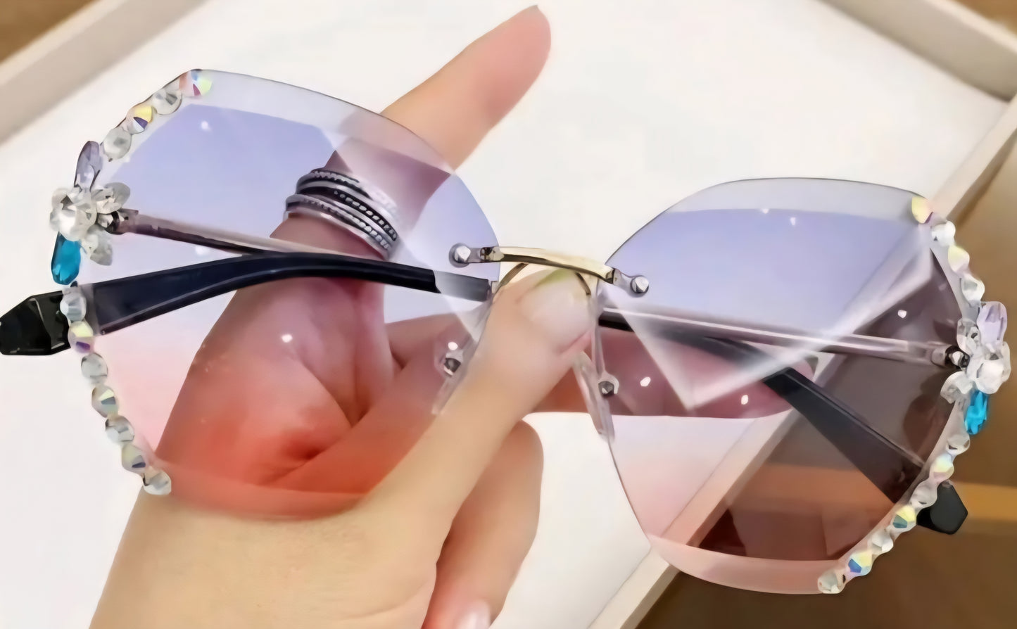 Side Rhinestone Sunglasses
