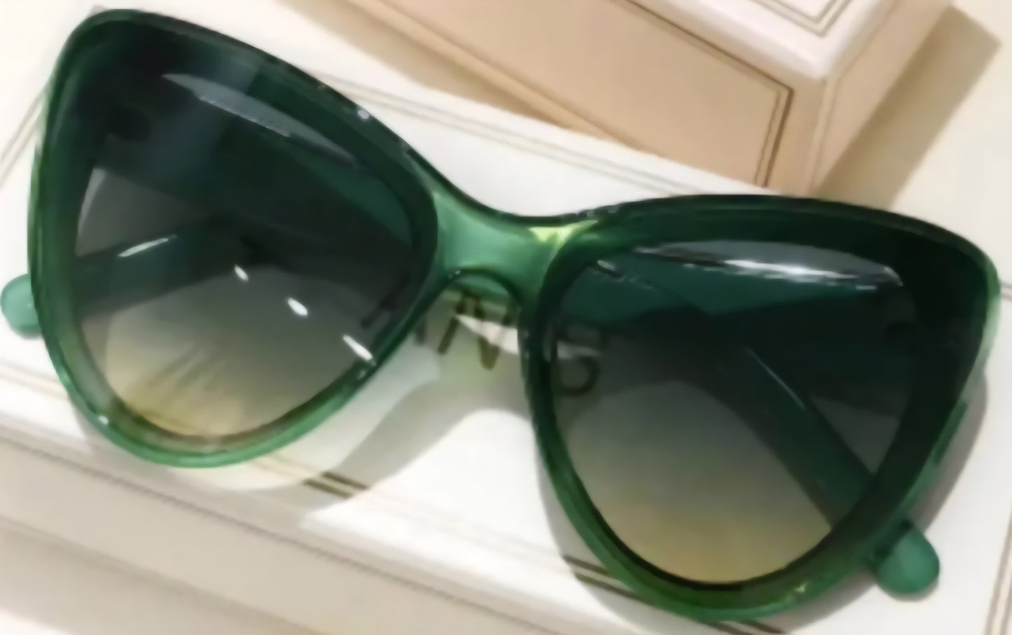 Round Gradient Lens Sunglasses