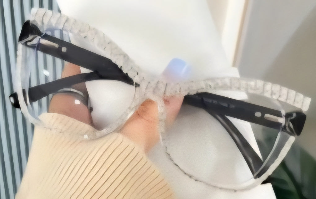 Studded Cat Glasses *Not Prescription*