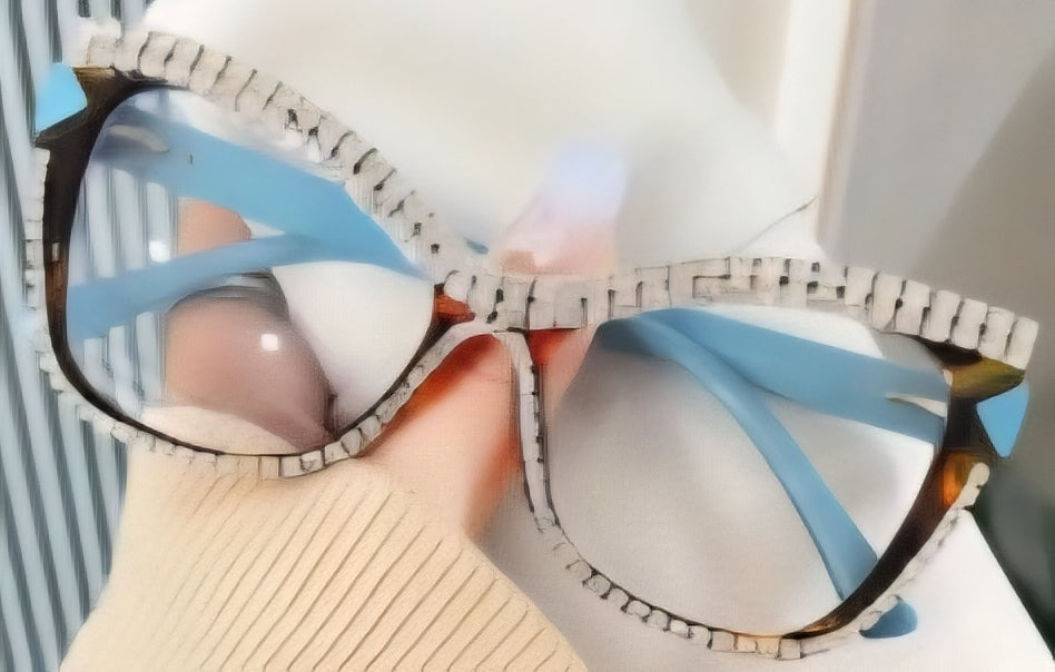 Studded Cat Glasses *Not Prescription*