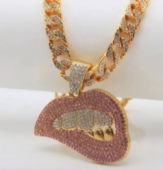 Chunky Chain Lips Necklace